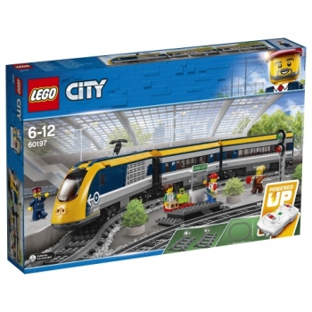 LEGO®-City Eisenbahn Personenzug (60197)